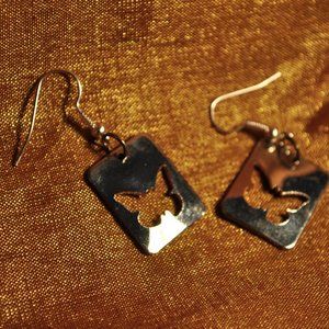 😻 metal butterfly charm pierced earrings hook (3076)